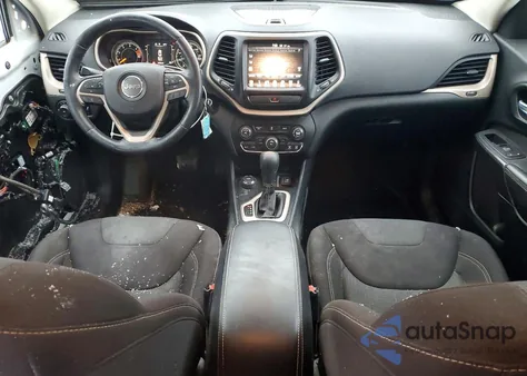 2016 Jeep Cherokee Latitude z USA, uszkodzony, nr VIN 1C4PJMCB8GW140188